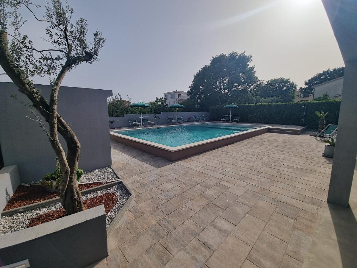 Apartman 2 Daire Ližnjan Dış mekan fotoğraf