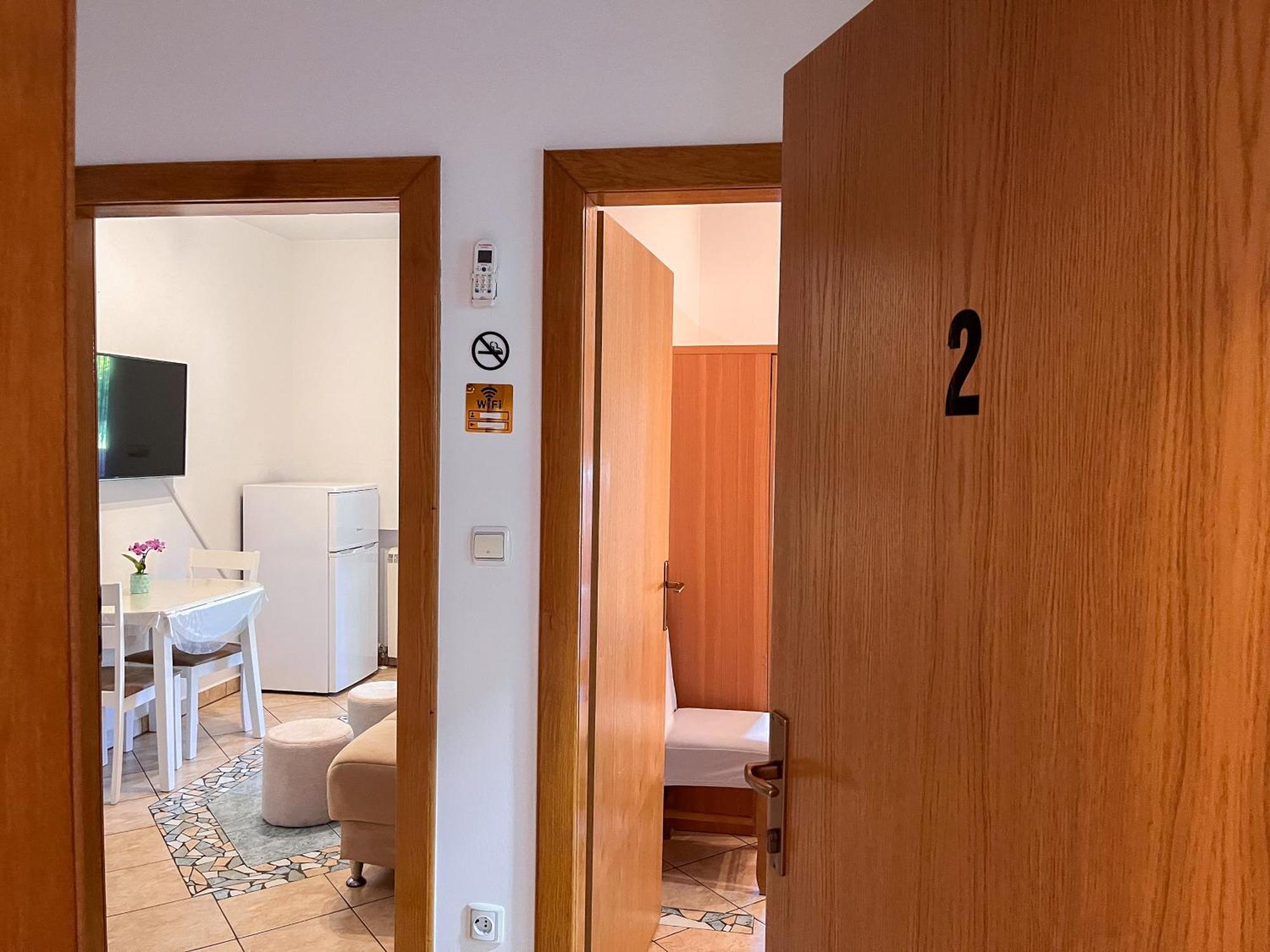Apartman 2 Daire Ližnjan Dış mekan fotoğraf